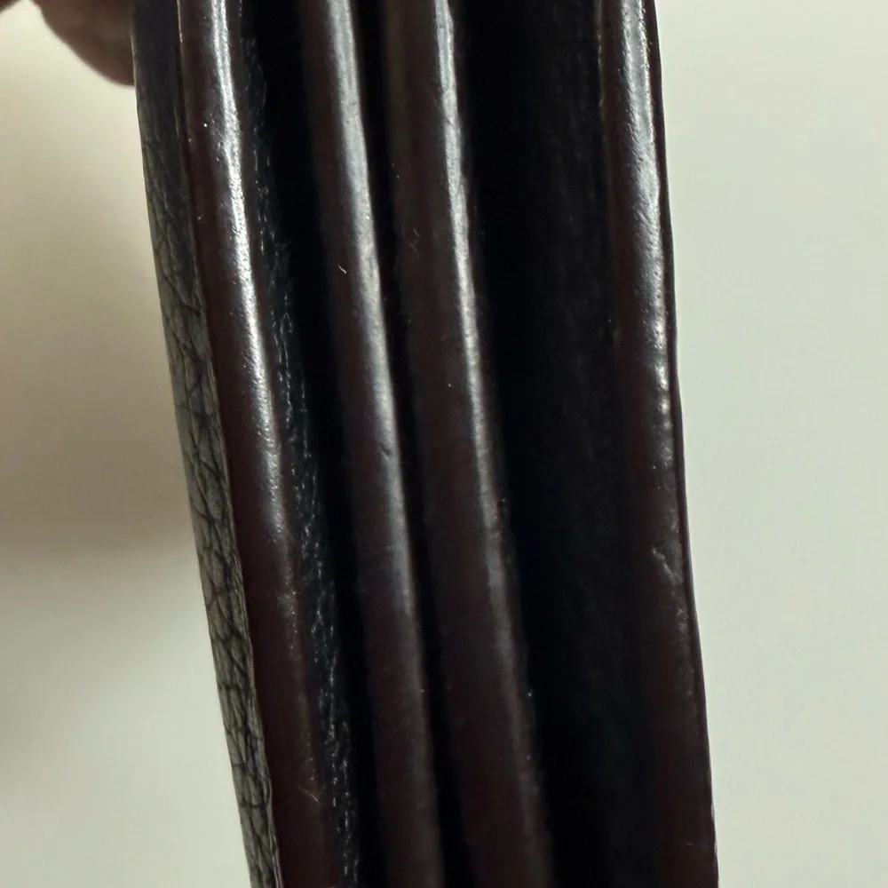 Louis Vuitton Portefeuille Comete Long Bifold Wallet Taurillon
